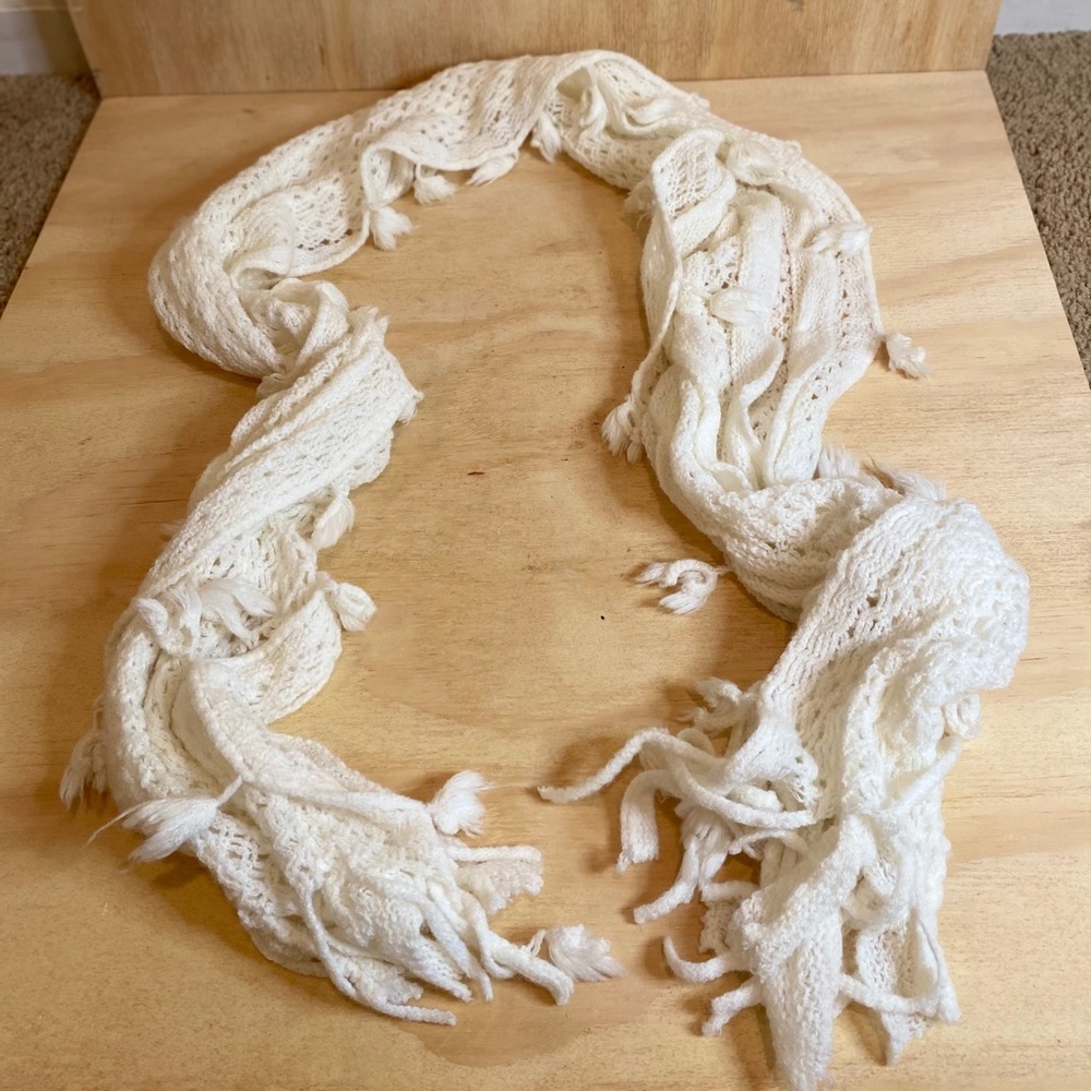 White Women’s Scarf